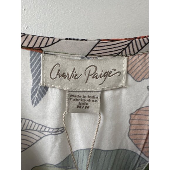 Charlie Paige Floral & Parrot Print Dress Mid-Length 3/4 Sleeves M/M NWT New - Picture 3 of 6